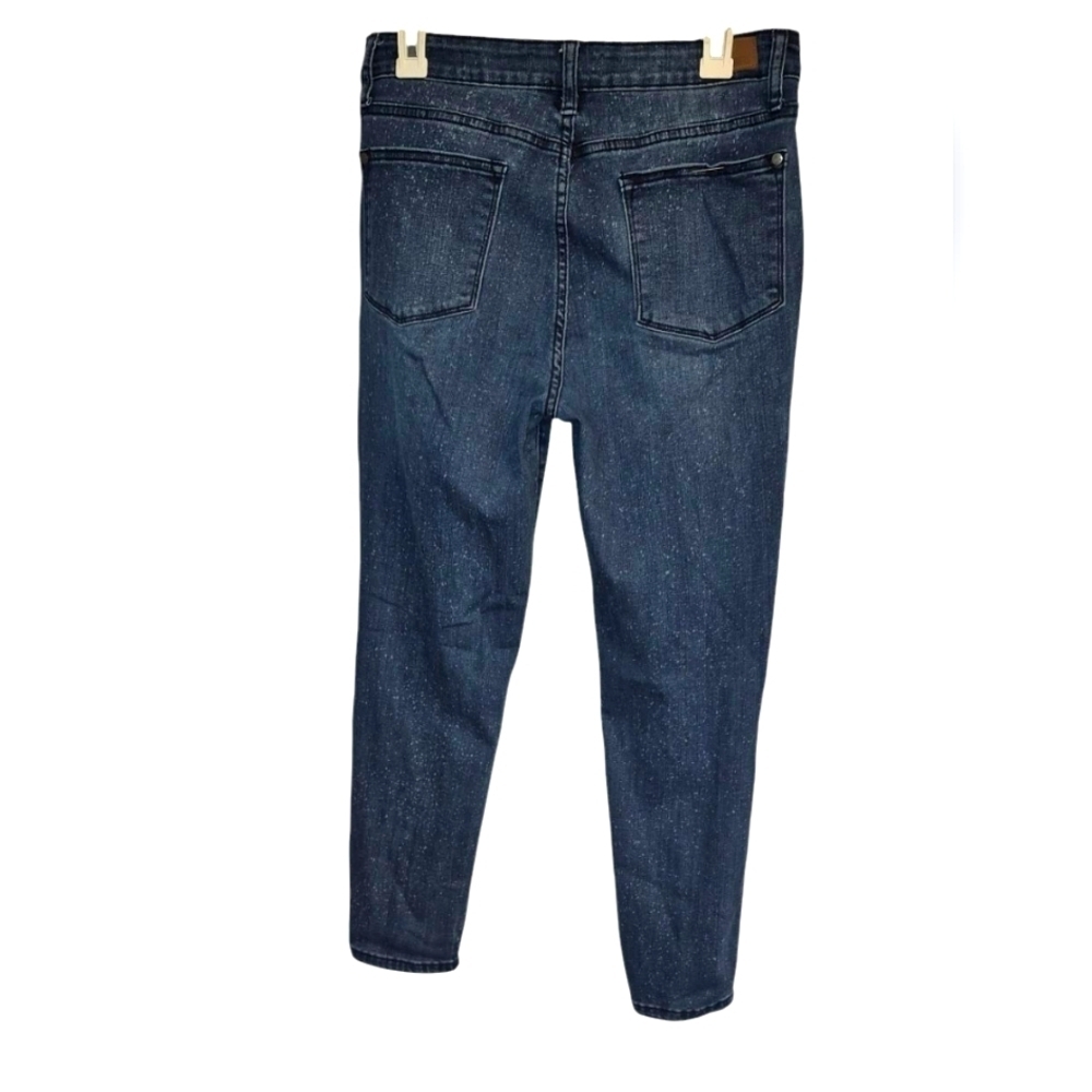 Judy Blue speckled relaxed fit skinny jeans - Picture 3 of 10